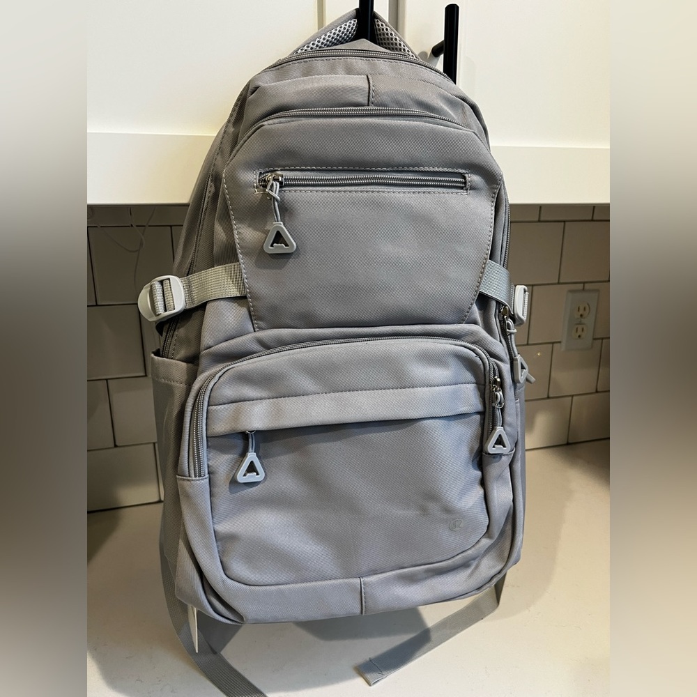 Lululemon Everywhere Backpack Vol 22L Tech Canvas